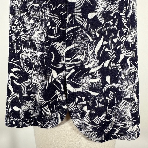 Athleta Tunic Tank Top Blue White Floral Size M Modal Blend - Picture 6 of 11